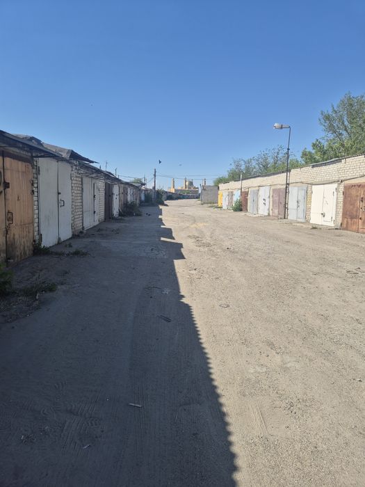 Продам гараж район топографический