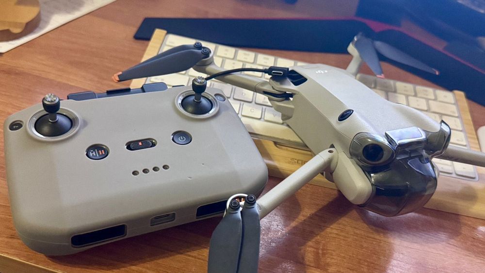 Дрон  Dji mini 4pro