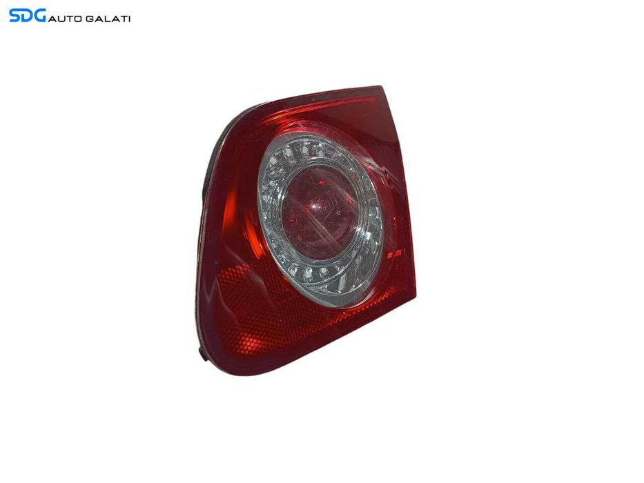 Stop Lampa Tripla Dreapta de pe Haion Volkswagen Passat B6 Berlina Sedan 2005 - 2010 Cod 3C5945094F [L7119]
