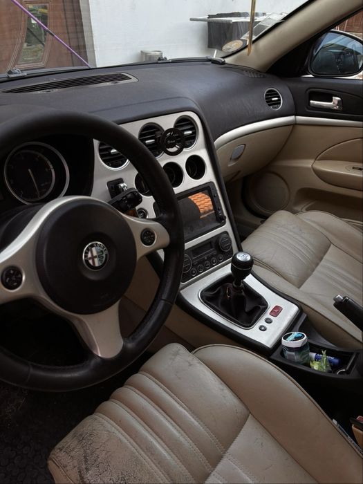 Alfa romeo 159 1.9jtdm 8v