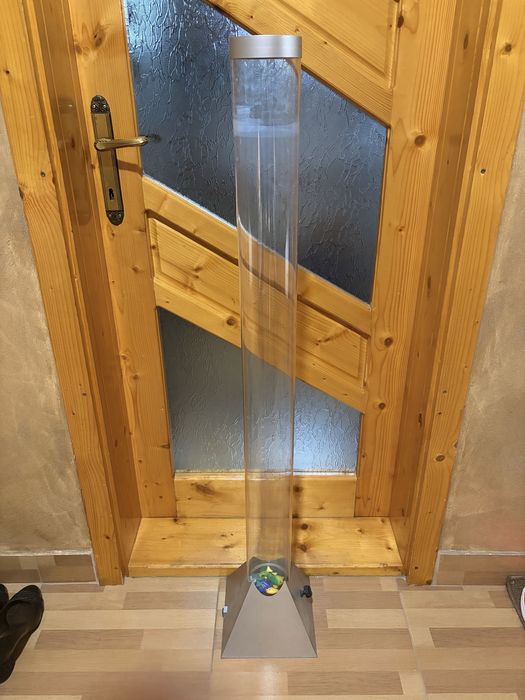 Tub cu bule si lumini