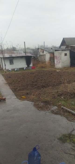 Продается участок 6.5соток можно 3сотки отдельно