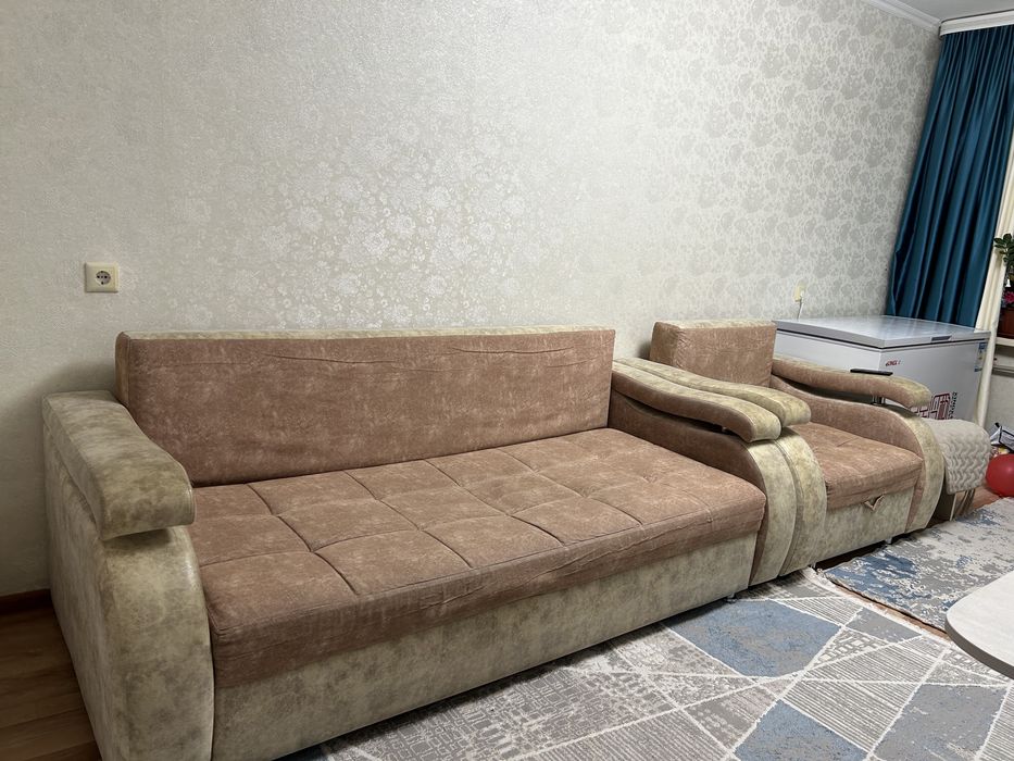 продается диван комплекта