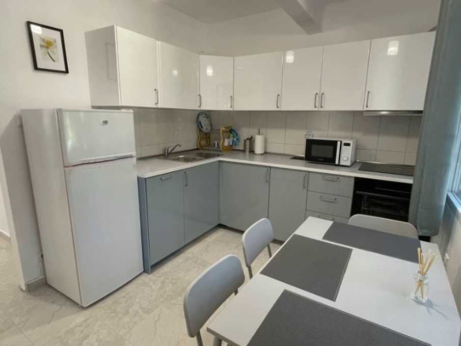 Дава се под наем Тристаен апартамент в София, Овча купел - 94 кв.м за 612 € - Снимка #2