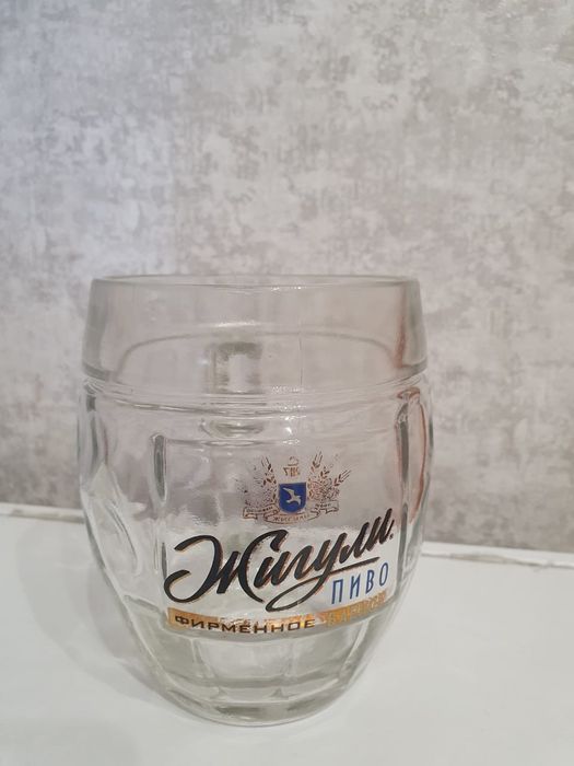 Кружки, стаканы, рюмки