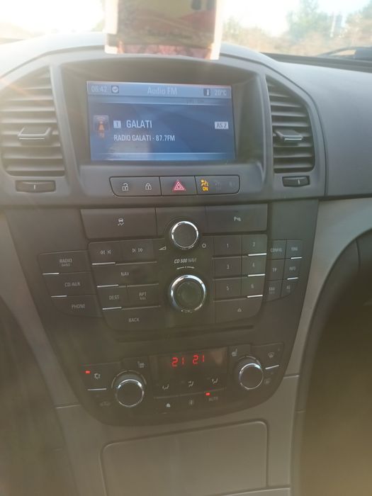 Vând Opel insignia 2011,160cp  limuzina