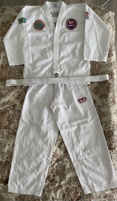 форма тэквондо на мальчика 10-12 лет