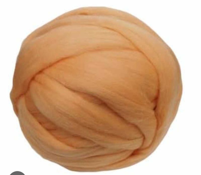 Ръчно плетено яке от мериносова вълна