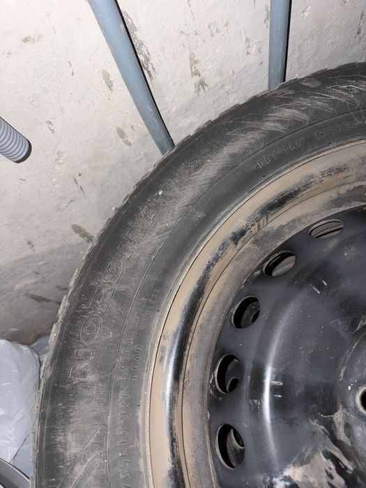 Продам диски на Hyundai accent