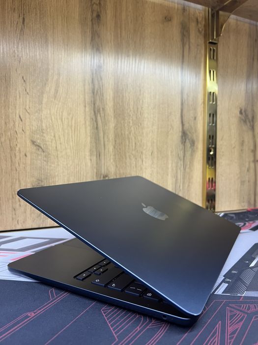MacBook Air M2 16/512 100%