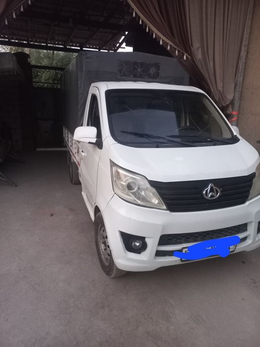 Changan mashina 2014