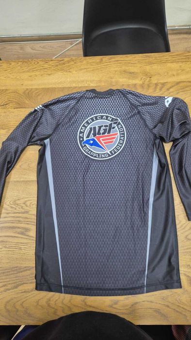 Rashguard на American Grappling Federation