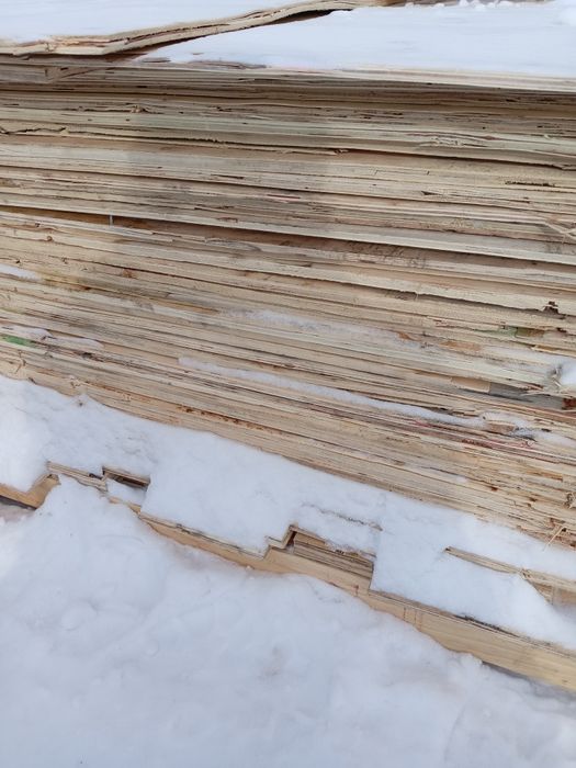 Продам фанеру 2.2 ×1.2