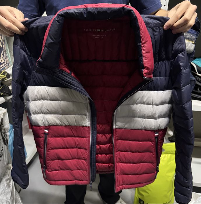 Продам tommy hilfiger куртку