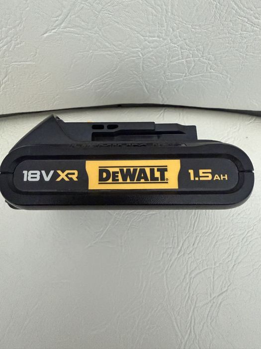 Baterii DeWalt noi-Originale