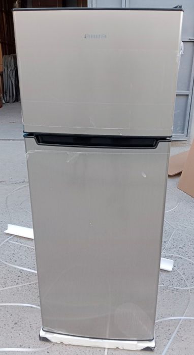 Холодильник 210 литров айва