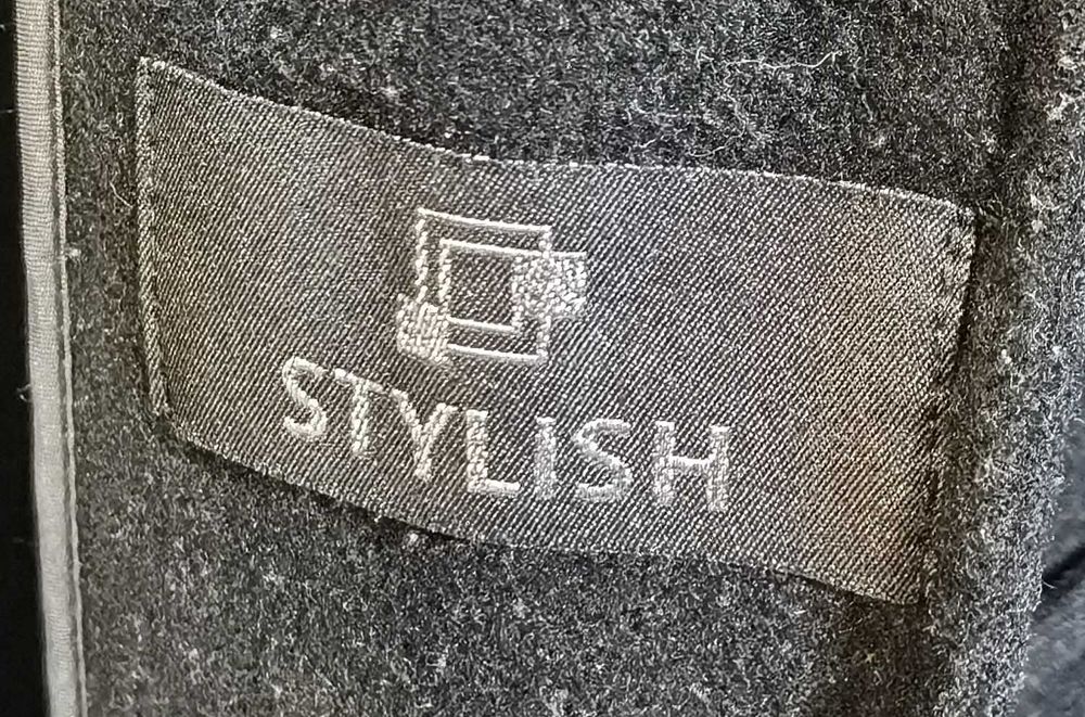 Интересно дамско палто за пролет и есен