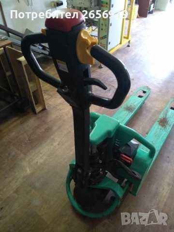 Акумулаторна транспалетна количка.