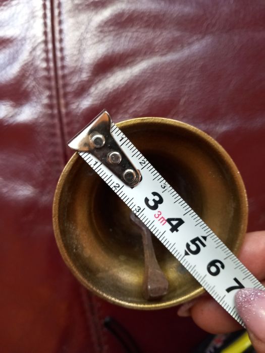 Медни сувенири и камбанка