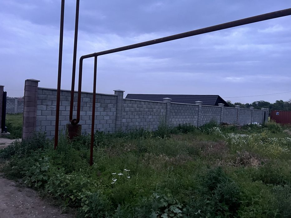 Продам участок с хоз постройкой