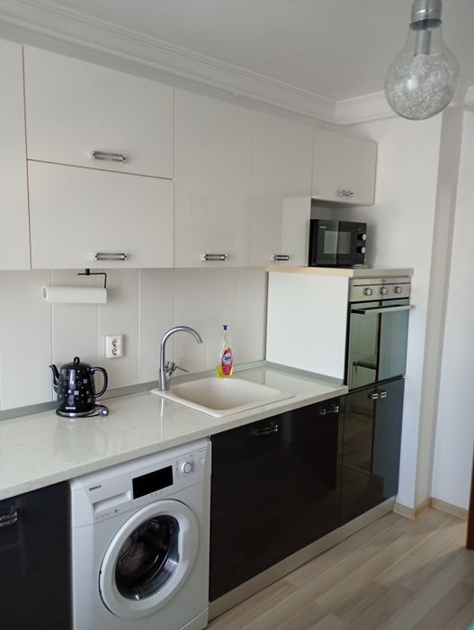 Închiriez apartament 3 cam cf 1 decomandat