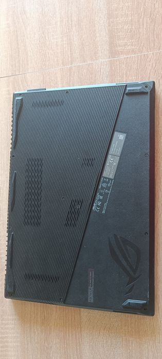ASUS ROG Strix SCAR II gl704gv-ev008