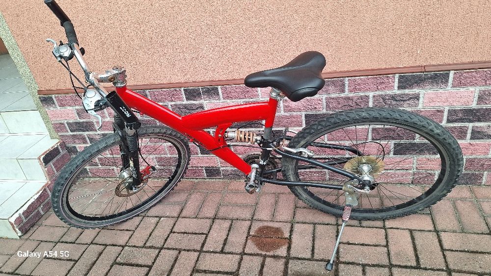 Vand bicicleta pe 26