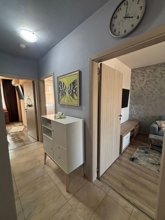 Дава се под наем Тристаен апартамент в Пловдив, Съдийски - 87 кв.м за 612 € - Снимка #2