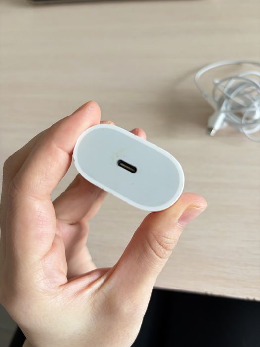 оригинальные аксессуары для iPhone 11: