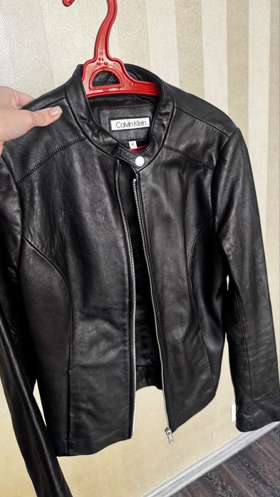 Кожаная  куртка