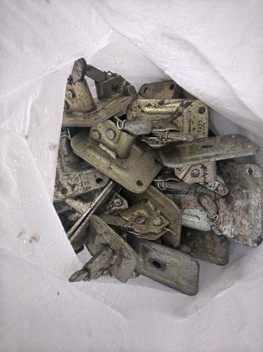 Шпани с пружина почти нови и шпан апарат