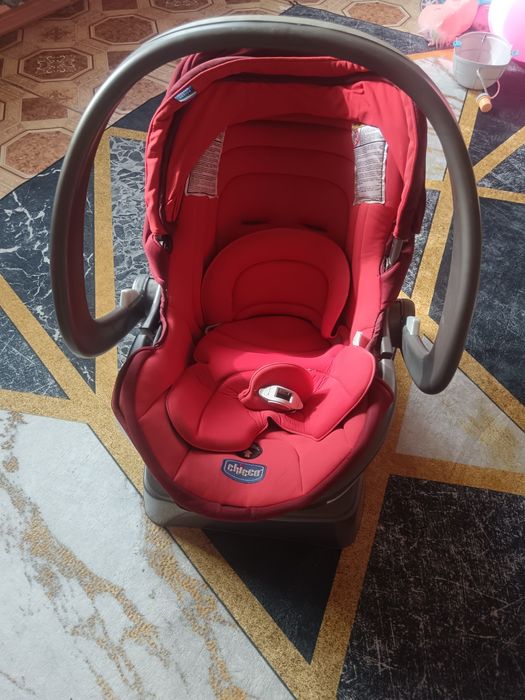 Авто кресло продаётся