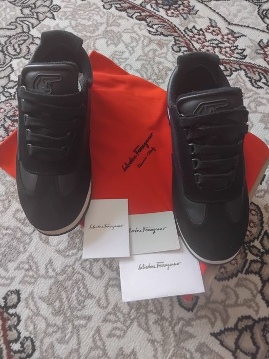 Кроссовки мужские 39 размер