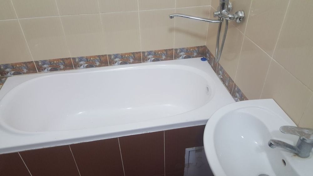 Аренда метро беруни 1.хонали оилага берилади узок муддатга