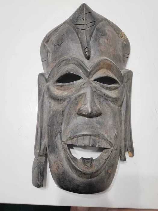 Lot vintage de 7 masti africane