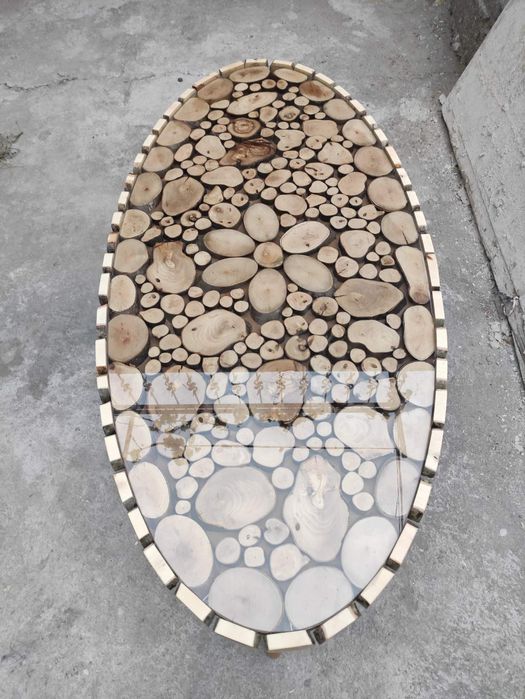 Холни маси от орех