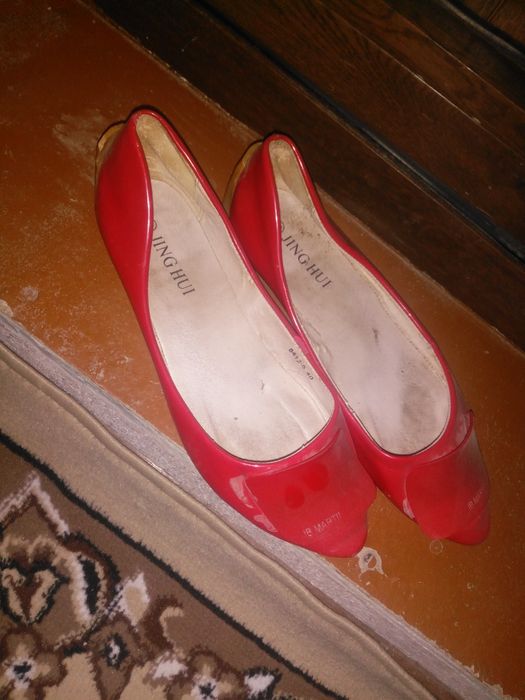 Ayollar oyoq kiyimi arzonga 40razmer