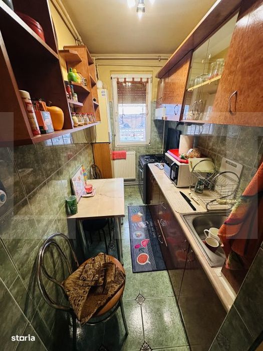 Apartament 3 camere, zona Vlaicu, Bloc renovat