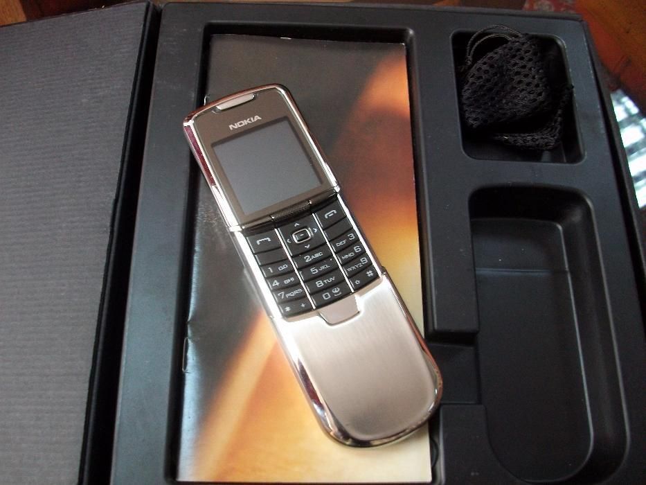 Nokia 8800 Original Телефона е в неразличимо от ново състояние