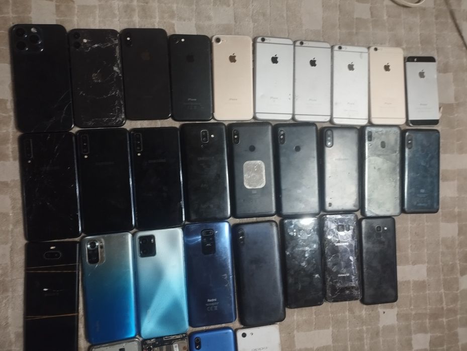 Телефоны на запчасти