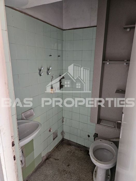 Продава се Тристаен апартамент в София, Лозенец - 111 кв.м за 1930 €/кв.м - Снимка #12