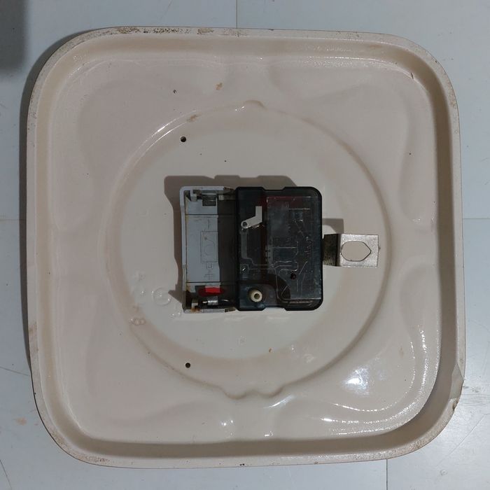 Ceas perete  electronic electric