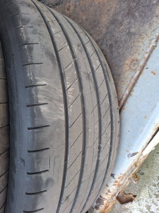 Гуми 255 / 40 / 20 GOODYEAR EAGLE F1 ASYMMETRIC 6
