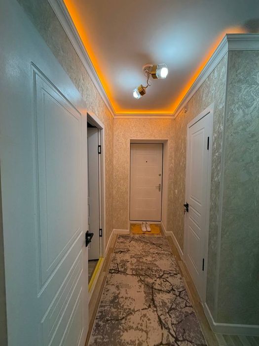 Продаю 3 ком квартира на 2 этаже 4 этажного дома. Дубовый.