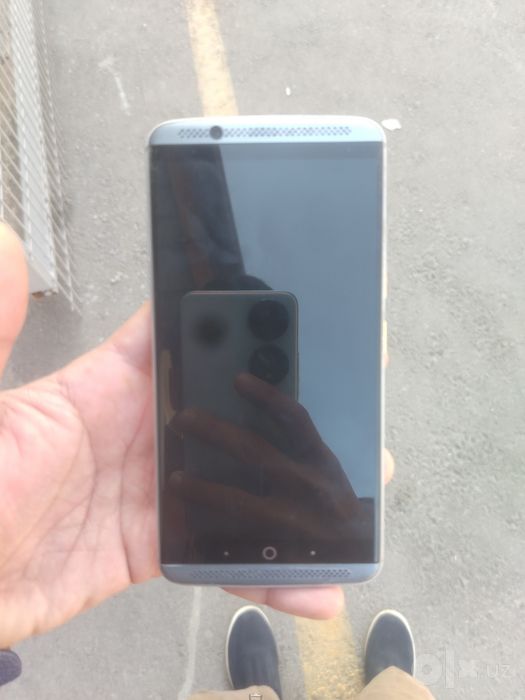Смартфон ZTE Axon7 арзон дешево