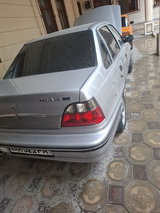 Нексия 1 автомат йили 2004 кам юриган эзилмаган кузов тетик