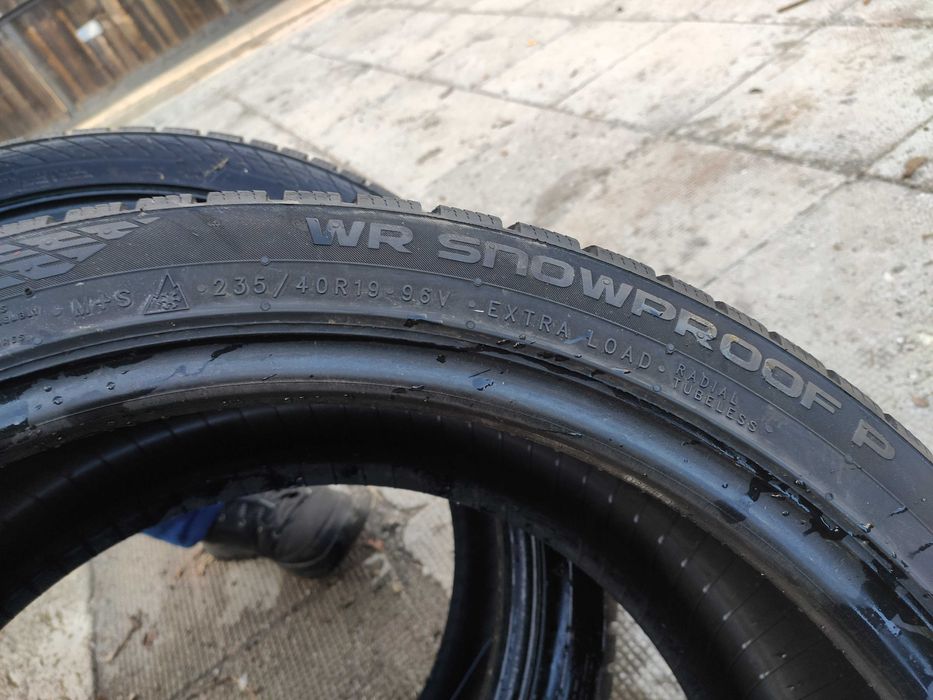 4бр Зимни Гуми 235 40 19 - Nokian