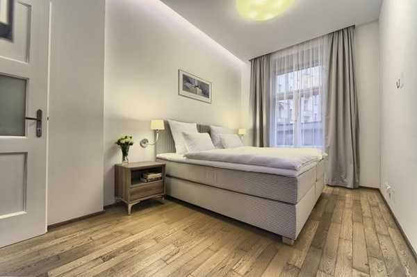 Дава се под наем Тристаен апартамент в Пловдив, Христо Смирненски - 103 кв.м за 448.8 € - Снимка #4