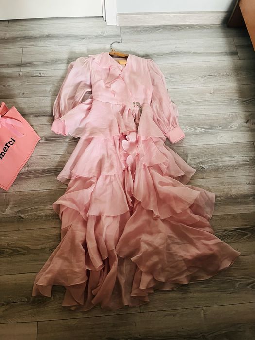 Платье на той , одевала 1 раз