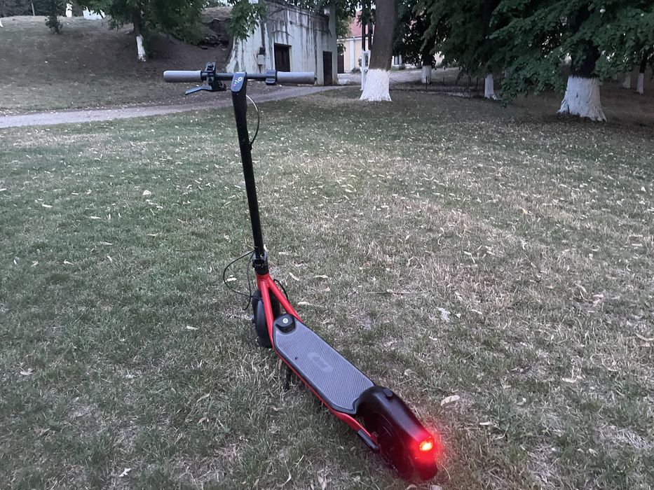 Trotineta Ninebot